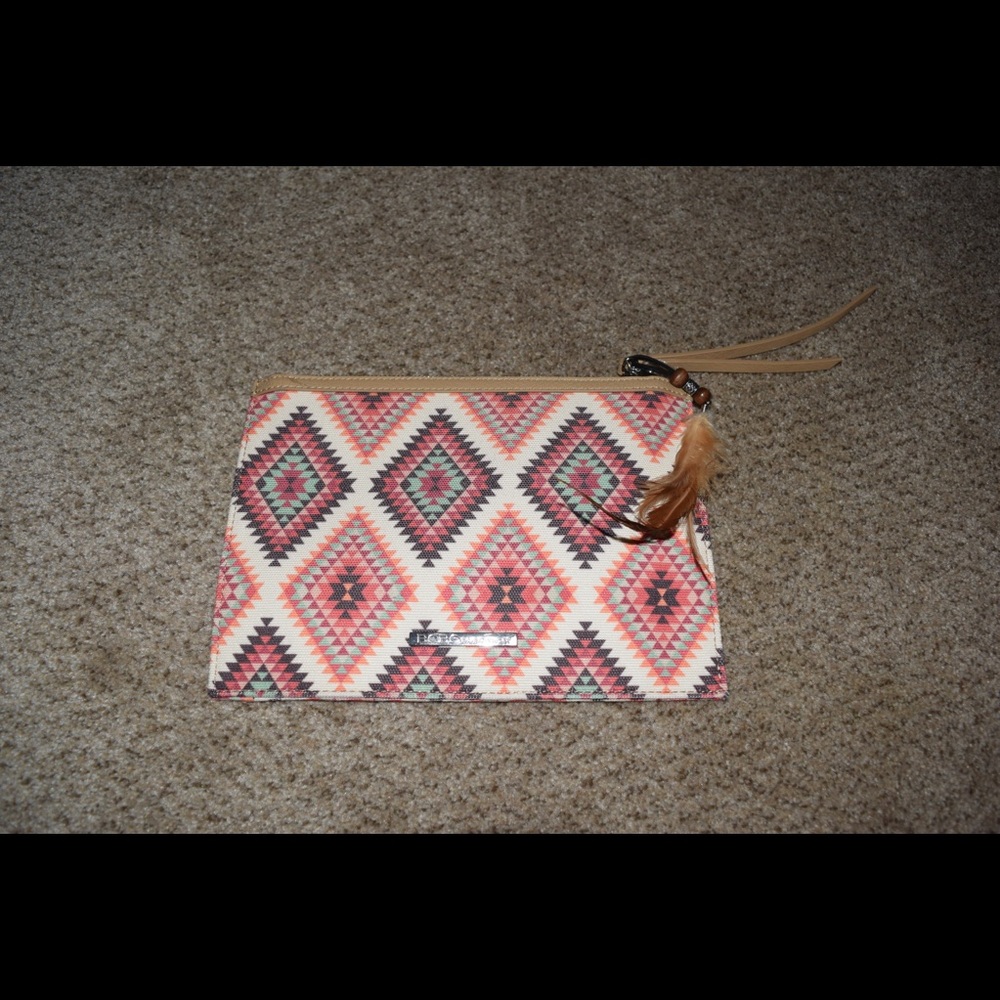 New Wristlet